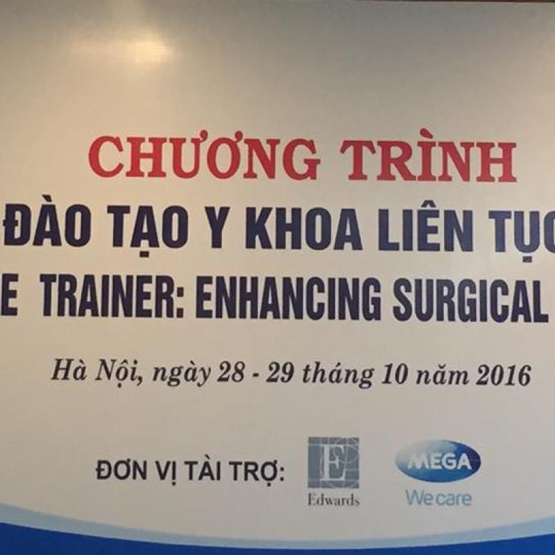 Trung tâm Gây mê và Hồi sức-Bệnh viện Việt Đức tổ chức đào tạo trực tuyến từ Australia qua hệ thống Skype và Live Case Performance từ phòng mổ lên hội trường trung tâm